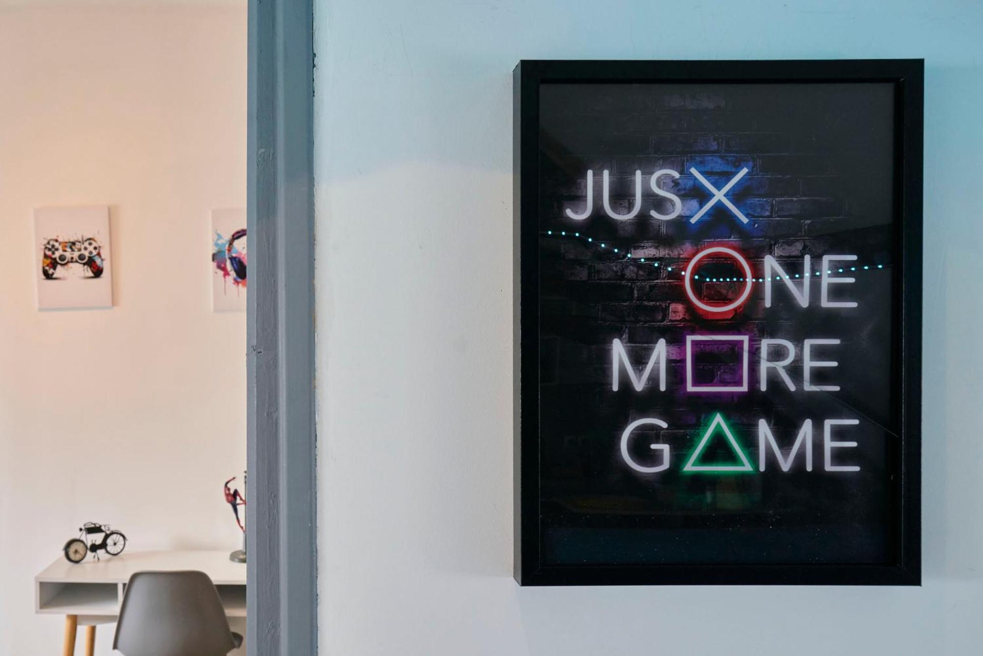 Ferienwohnung Gameclub - Les Demeures D'Adrien Carvin Exterior foto