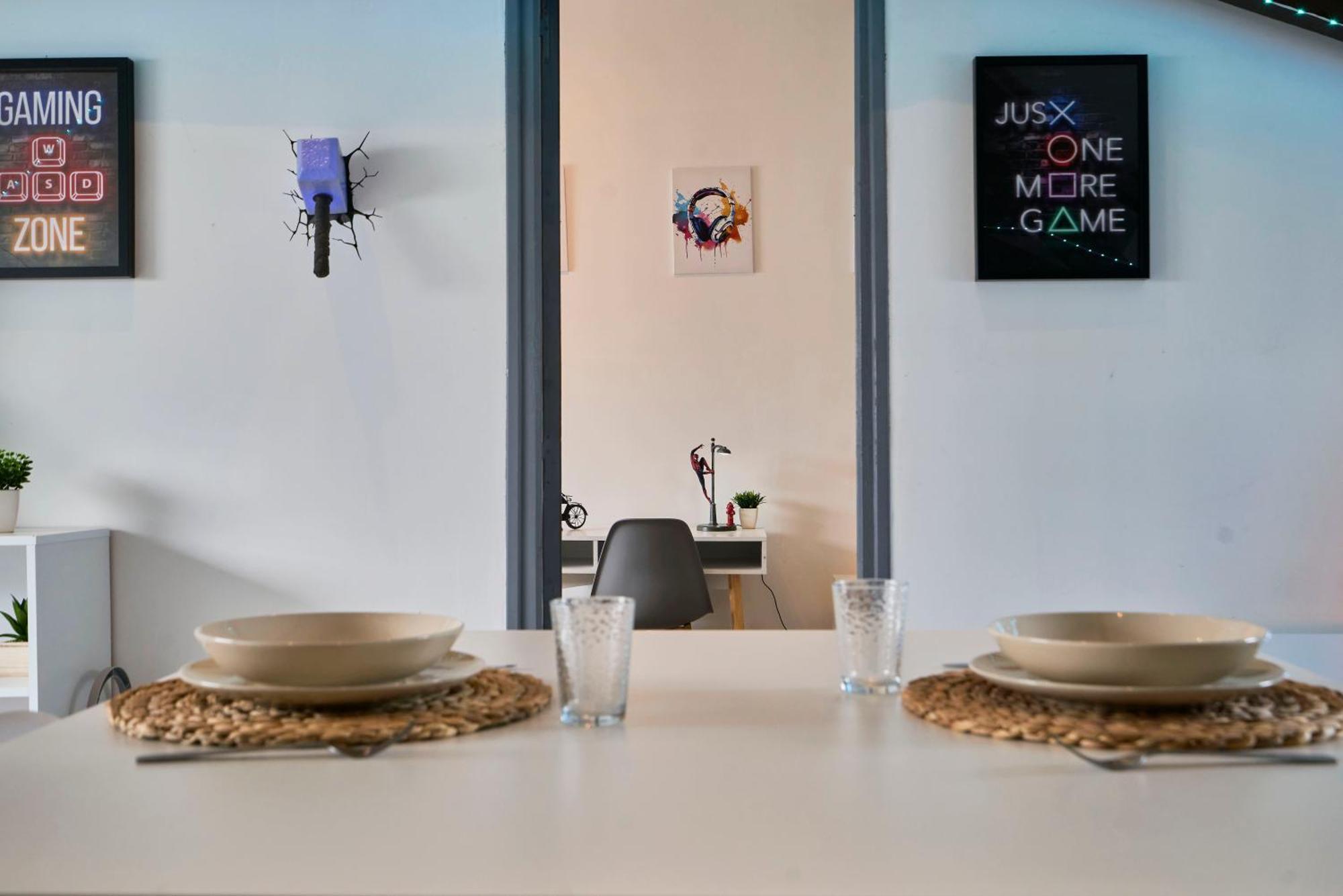 Ferienwohnung Gameclub - Les Demeures D'Adrien Carvin Exterior foto