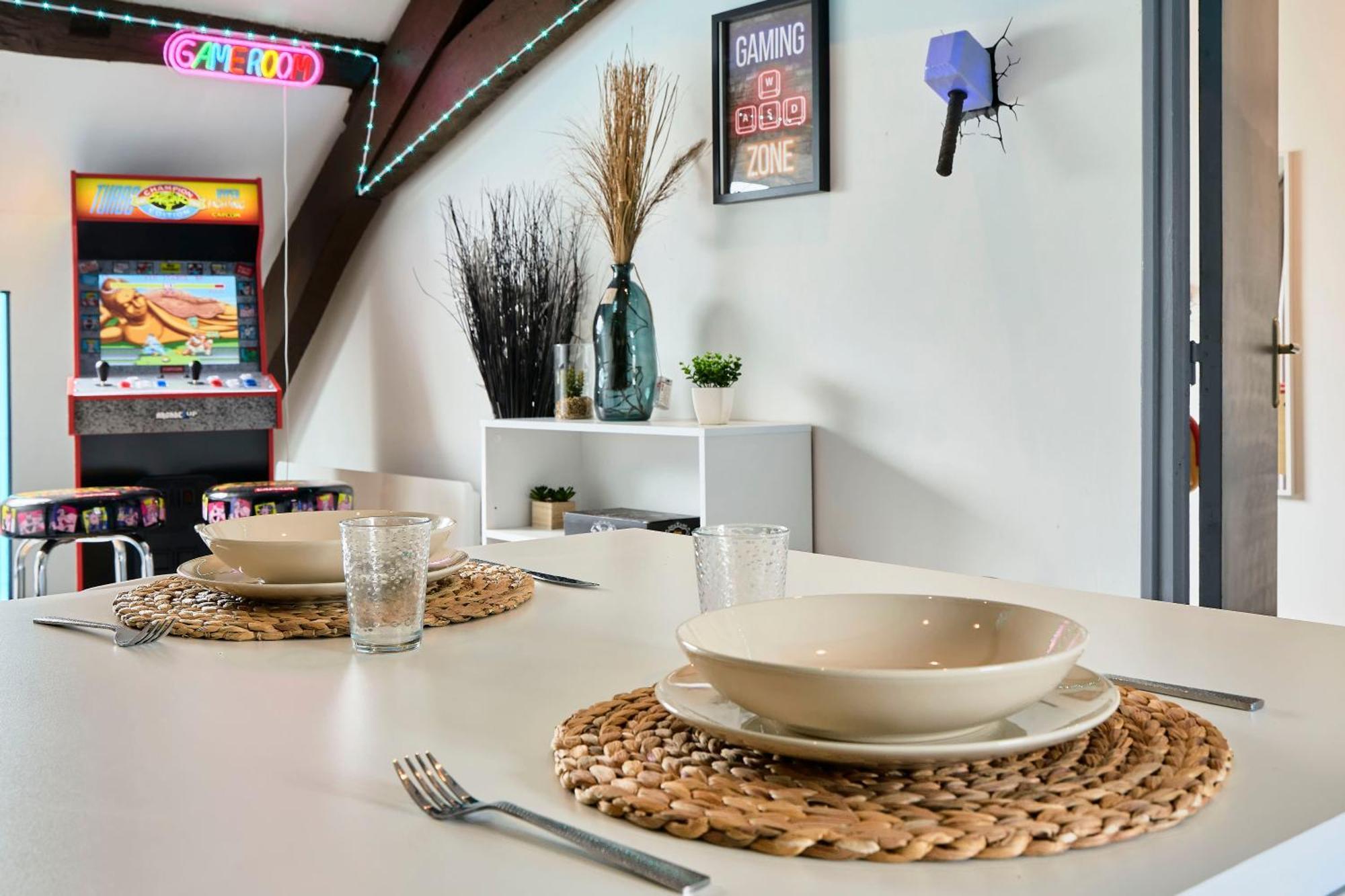 Ferienwohnung Gameclub - Les Demeures D'Adrien Carvin Exterior foto